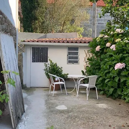Exclusiva Casa En Canido Con Jardin Βίγκο